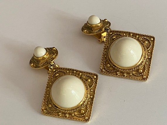 Designer Etruscan Kenneth Lane KJL White Cabochon… - image 8