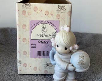 Precious Moments C0012 El club de otro mundo
