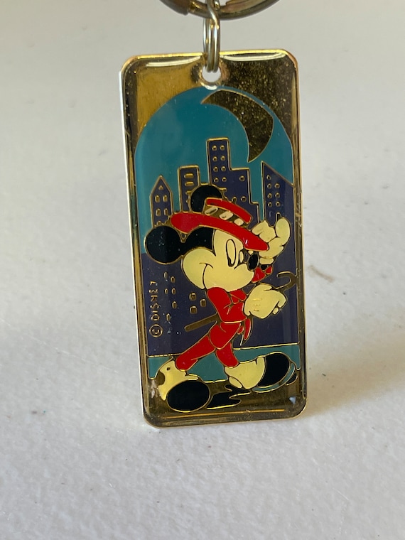 Disney Mickey Mouse Metal Brass Monogram MFG Keychain Souvenir￼ Taiwan  Vintage