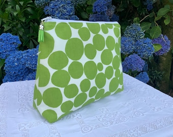 Handmade Green Spot Toiletry Bag: Large Travel Cosmetic Pouch