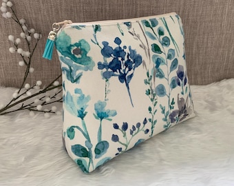 Toiletry Bag, Handmade Floral Wash Bag, Large Cosmetic Purse, Water Resistant Lining, Botanical