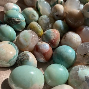 Rare green flower agate tumble - one piece, mint turquoise flower agate, calming stone, green pocket stone, luck, heart chakra