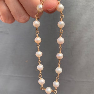 Handmade Natural pearl Bracelet, gold filled and pearl bracelet, delicate pearl jewelry, pearl bridgesmaid wedding jewelry