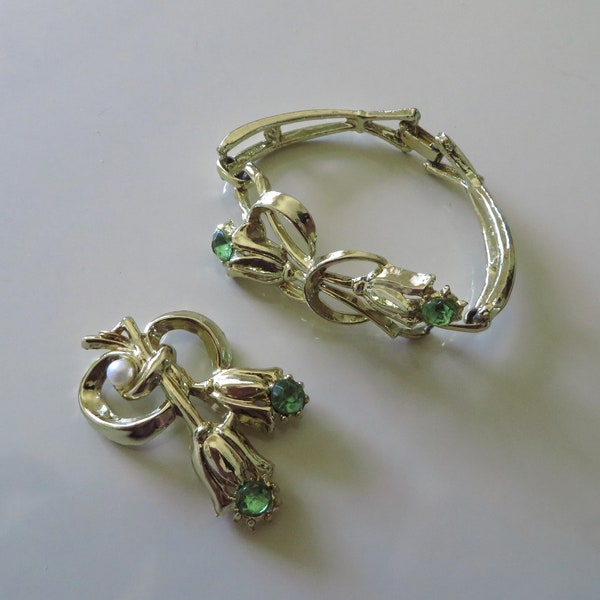 50s Vintage Jewelry / Mid Century Jewelry Set from LA-FE JEWELERS, New York / Gold Tone Bracelet Pin / Spring Fashion Jewelry