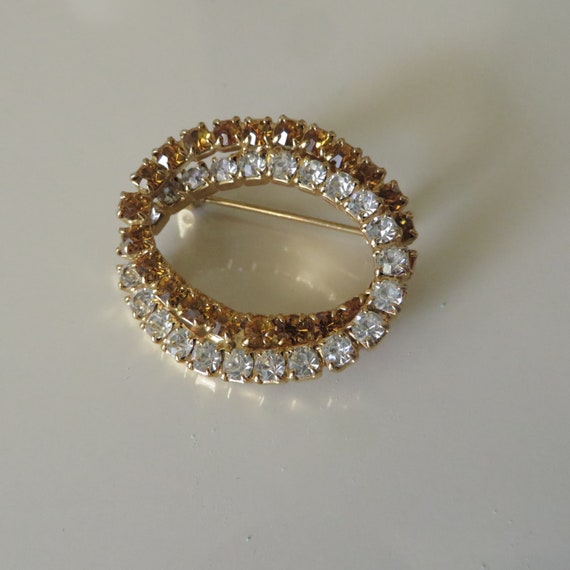REDUCED 60s Vintage Jewelry / Citrine Brooch / Go… - image 1