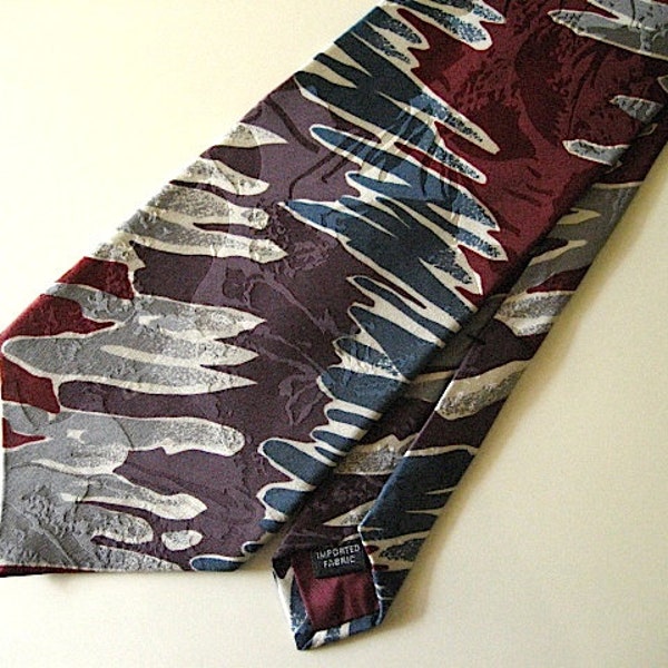 80s Vintage Tie / Necktie by SILK ACCENTS / Designer Necktie / Artistic Abstract Tie / Fashion Accessories / Ties and Bowties / 100% Silk