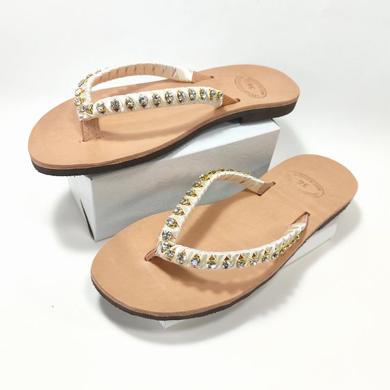 Bruiloft sandalen met goud kristal strass ivoor satijnen lint
