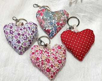 Floral heart keychain, Cotton fabric liberty heart charm, Vintage floral keychain, Gift for her Handmade keychain, Unique heart keychain