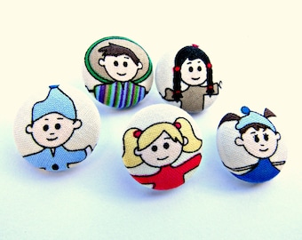 Fabric buttons - Set of 5 covered buttons - Kids face Fun buttons - Sewing buttons - Children face fabric buttons -Size 36 22mm
