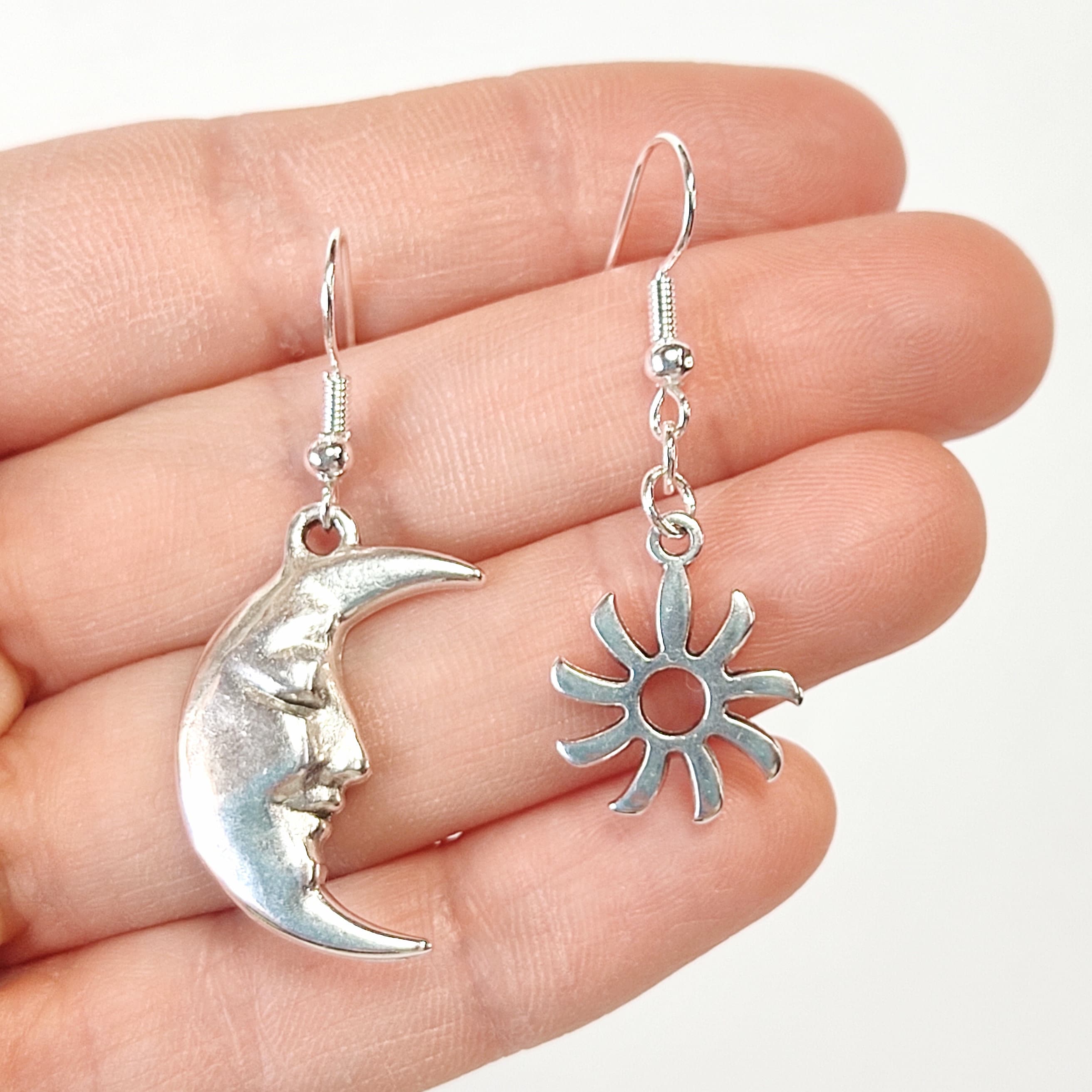 Amazon.com: Gothic Sun Moon Star Dangle Earrings Ear Hooks Punk Style Big  Circle Drop Earrings Statement Jewelry Gift for Women Men Dangle Earrings  for Women Boho : Clothing, Shoes & Jewelry
