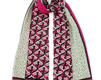 Fuchsia geometric pattern scarf