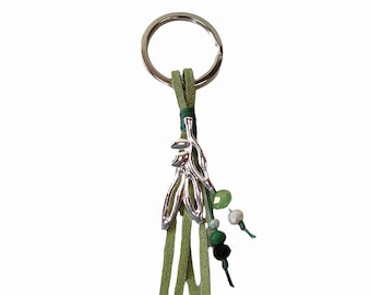 Μπρελόκ με κλαδί ελιάς και χάντρες , Green keychain with olive branch