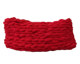 Red chunky knitted infinity cowl, Handmade neckwarmer, Soft red cowl Wrap Around, Infinity scarf, Red Hand Scarves, Natural Fashion