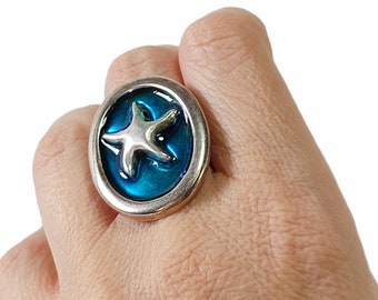 Starfish on blue oval ring, Adjustable oval ring, Unique oval ring, Summer ring, Tropical ring, Ocean sea ring, Blue sea ring, Gift for her