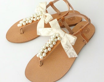 Wedding pearl sandals, Bridal ivory pearls sandals, Greek leather sandals with ivory pearls adn lace bow, Beach wedding shoes, Summer flats
