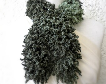 Green frilly scarf, Neckwarmer, Knitting curles scarf, Winter scraft, Green knitted scarf, Gift for her, Winter accessories