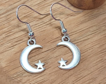 Σκουλαρίκια επάργυρα φεγγάρι με αστέρι   /  Silver moon star earrings