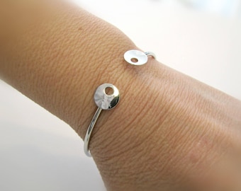 Silver cuff bracelet, Open cuff bracelet, Round bangle bracelet, Geometric bracelet, Elegant bracelet, Minimalist bracelet