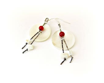 Ivory mother of pearl earrings / Dangle earrings / Artistic earrings / Red coral beads / Summer earrings / Boho chic earrings