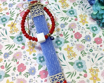 Blue aromatic Easter candle with bracelet, Greek Easter gift idea for women, Greek Orthodox Pascha candle with jewelry, Traditional lambada