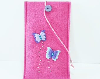 Ροζ θήκη για κινητό από τσόχα με πεταλούδες / Pink felt phone case Mobile phone case with butterflies
