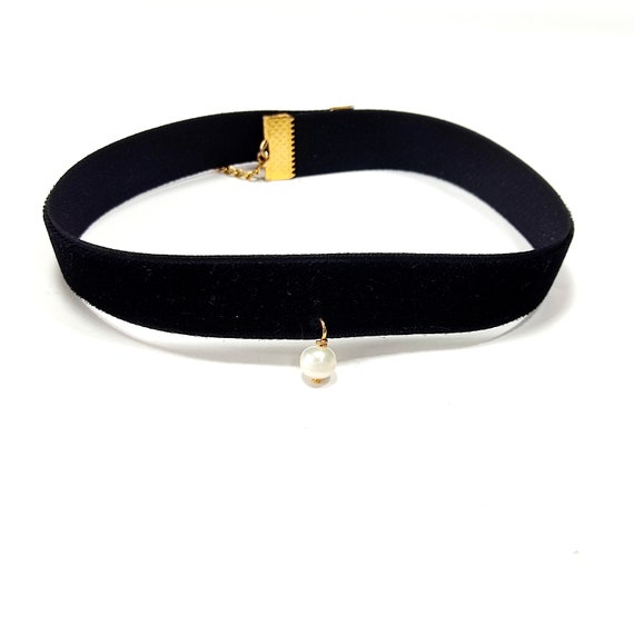 Collana Girocollo In Velluto Nero E Oro Con Onice Ovale – Handmade, UK, Lunghezza 13-14,5″