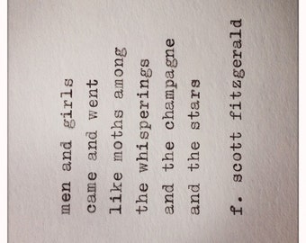 Grande citation de Gatsby tapée sur la machine à écrire