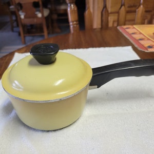 Vintage Club Cookware 💗Pink💗 Sauce Pan No Lid