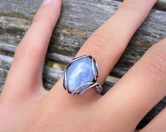 Wire wrap Burmese sapphire ring in silver filled wire