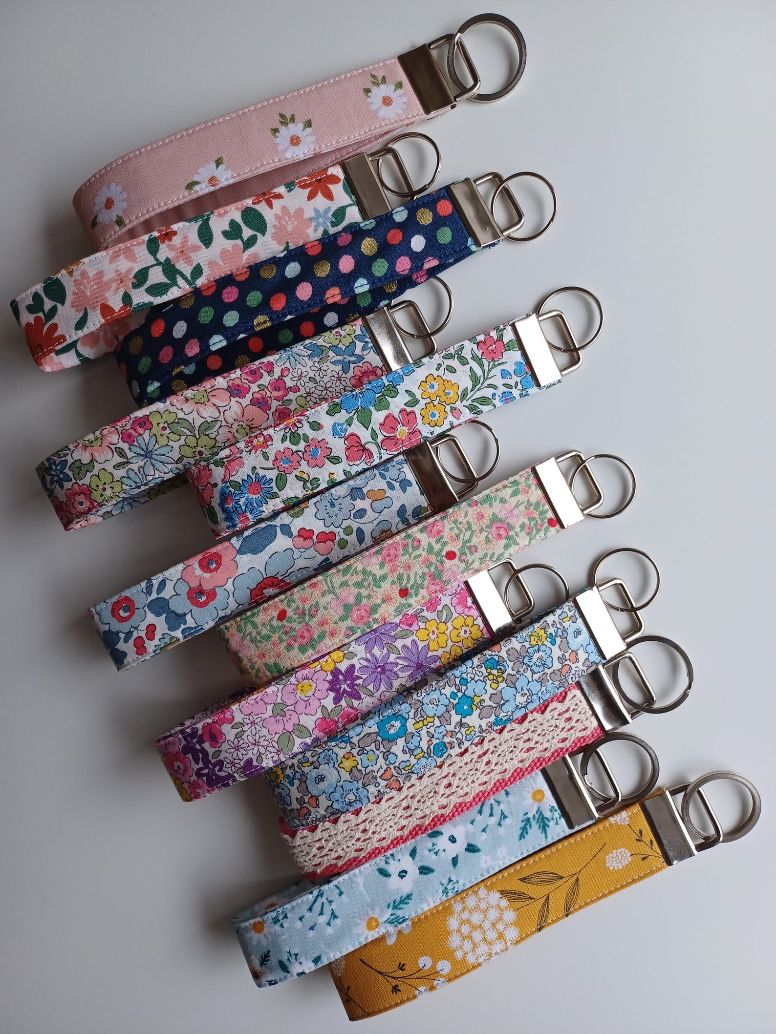 Handmade Fabric Wristlet Keychain, Key Fob Wristlet, Keychain Wristlet ...