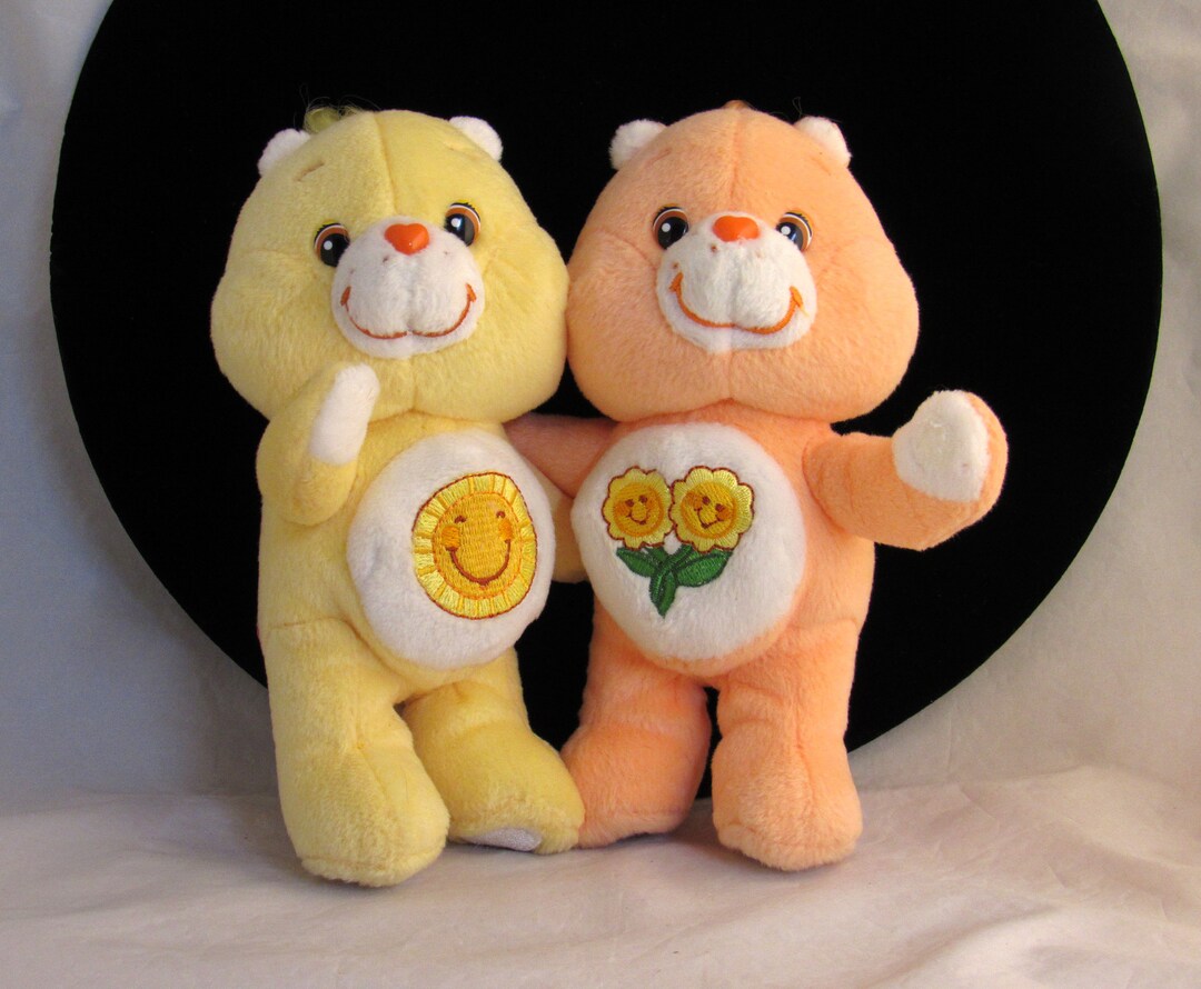 タグ付き　ケアベア　20周年 Funshine Bear Friend Bear タグ付き ケアベア 20周年 Funshine Bear Friend Bear - メルカリ
