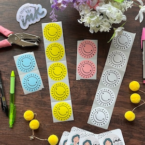 Pegatinas circulares de sol sonriente / Pegatinas para correo / Pegatinas para pequeñas empresas / Pegatinas comerciales con impresión térmica / 6 colores disponibles