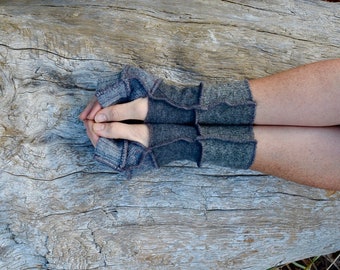 Lovely soft grey wristwarmers made from wool, wool blend and cashmere sweaters, daughter or daughter in law gift, holiday gift