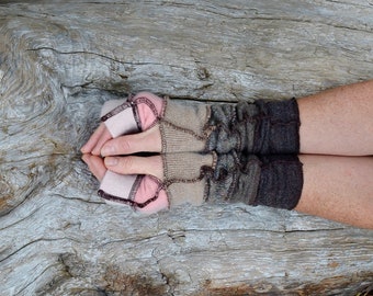 Beautiful neutral toned wristwarmers, wool, cashmere, angora blend, brown, pink, camel, taupe, chocolate, gift for her, boho glove
