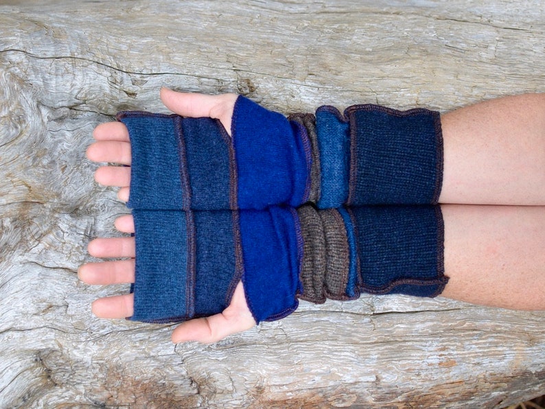 Magnifiques chauffe-poignets dans des tons de bleu et de marron, laine, cachemire, acrylique, gants pour femme, cadeau pour elle image 3