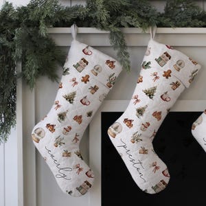 Gepersonaliseerde kerstsokken voor kinderen | Aangepaste naam vakantiesok voor familie | Gewatteerde kous met naam | Rustiek boerderij kerstdecor