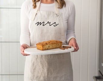 Mrs Apron | Womens Apron | Gift for Wife | Anniversary Gift | Wedding Gift | Baking Apron | Cooking Apron | Farmhouse Apron with Pocket