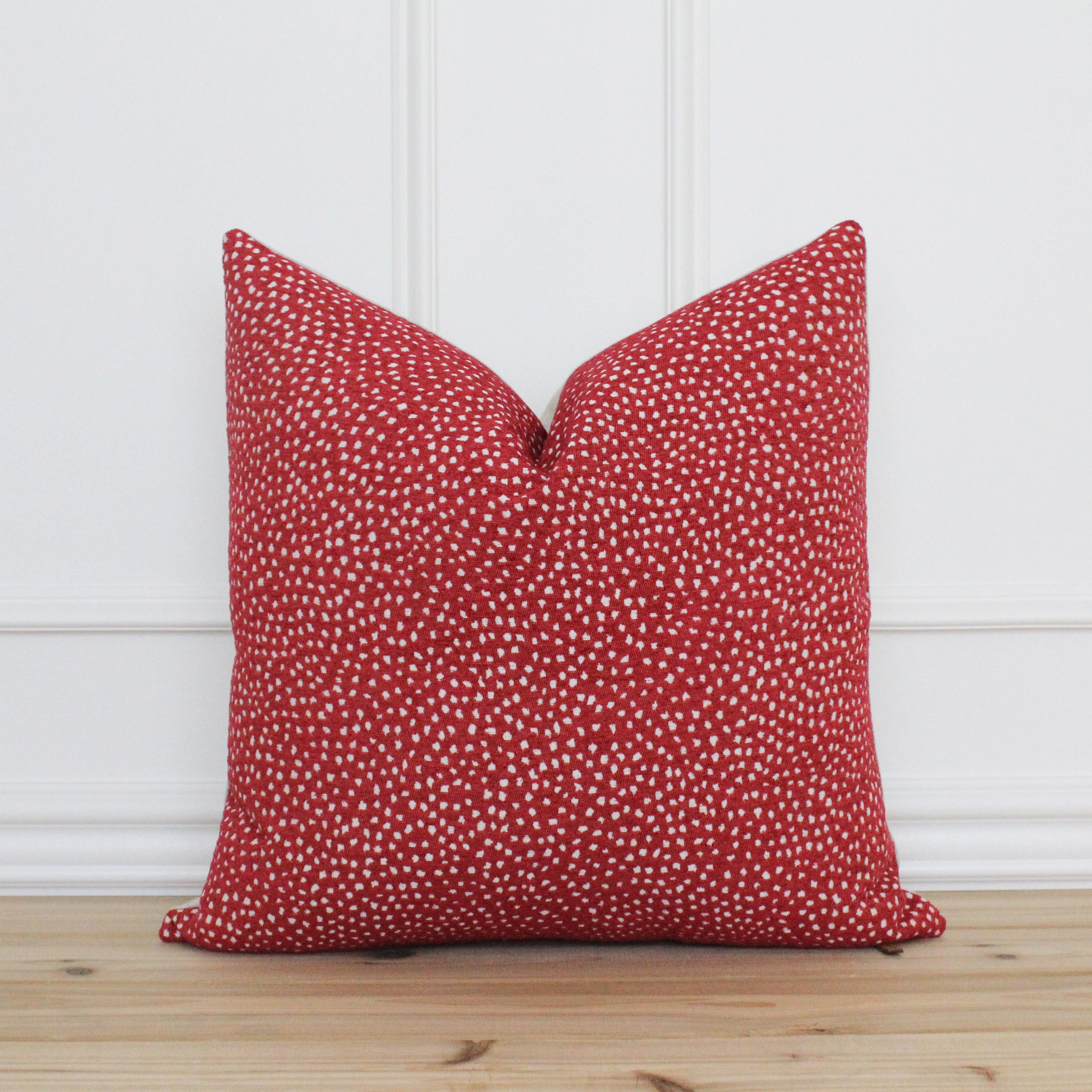 Red and white polka dot pillows hotsell