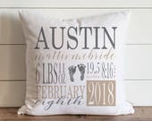 Laurel Wreath Monogram Pillow Cover. – Porter Lane Home