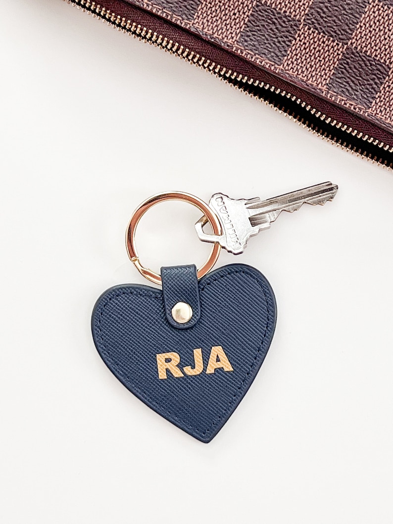 Personalized gift for her monogram keychain heart leather heart embossed keyring with initial monogrammed key chain for new home gift car