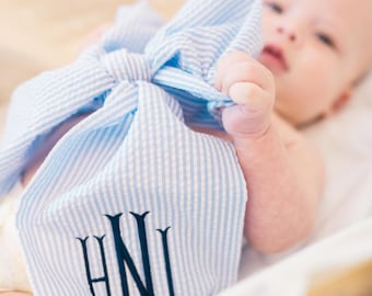 Personalized seersucker bow with monogram bow for newborn photo bow for hospital photo embroidered bow with baby name bow custom baby shower
