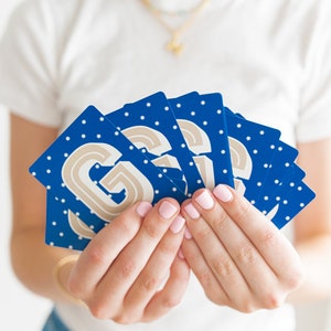 Conception de carte de jeu avec monogramme de carte à jouer personnalisée pour livre d'or de mariage Jeu de cartes personnalisé avec jeu de cartes initial carte de poker pour cadeau
