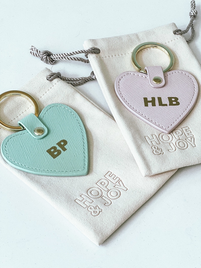 Personalized gift for her monogram keychain heart leather heart embossed keyring with initial monogrammed key chain for new home gift car