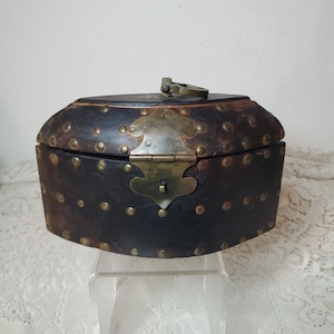 Vtg Wood pirate Treasure Chest Trinket Box Brass Hinge rivet Detail Gothic