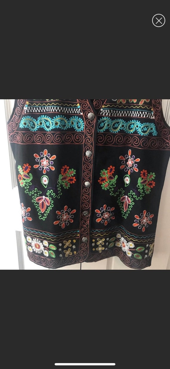 Vintage bohemian suzani embroidered vest - image 3