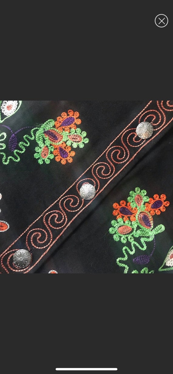 Vintage bohemian suzani embroidered vest - image 4