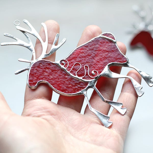 Red Reindeer Decor, Silver Christmas Stained Glass Deer Ornament, Stained Glass Sun Catches, Home decor ideas