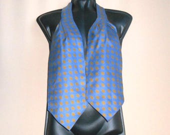 Pañuelo de seda azul con estampado vintage italiano