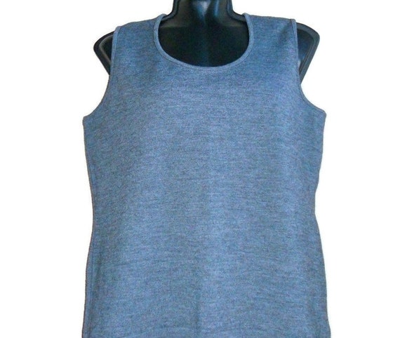 Women's gray wool knitted vest Vintage Italy knit sleeveless sweater vest