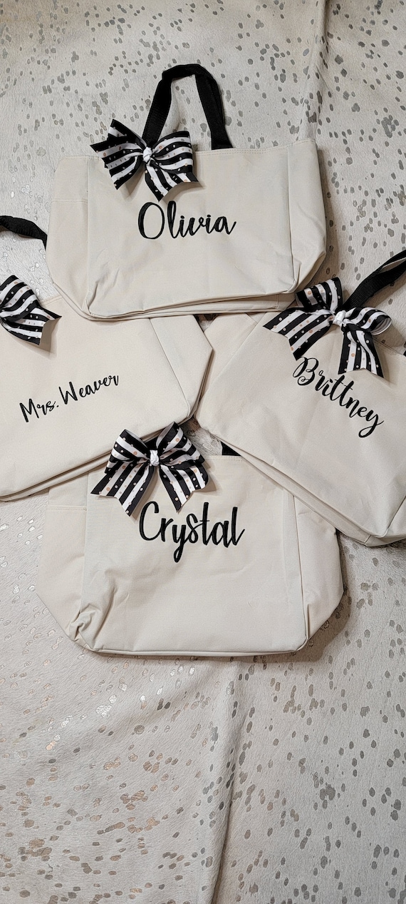 Custom Embroidery Bridesmaids Bags Embroidered Bag Bridesmaids Bags Wedding Party Bag Custom Embroidered Bag Wedding Party Gift Etsy